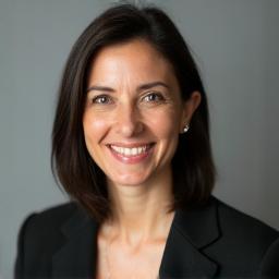Photo of Dr. Evelyn Reed